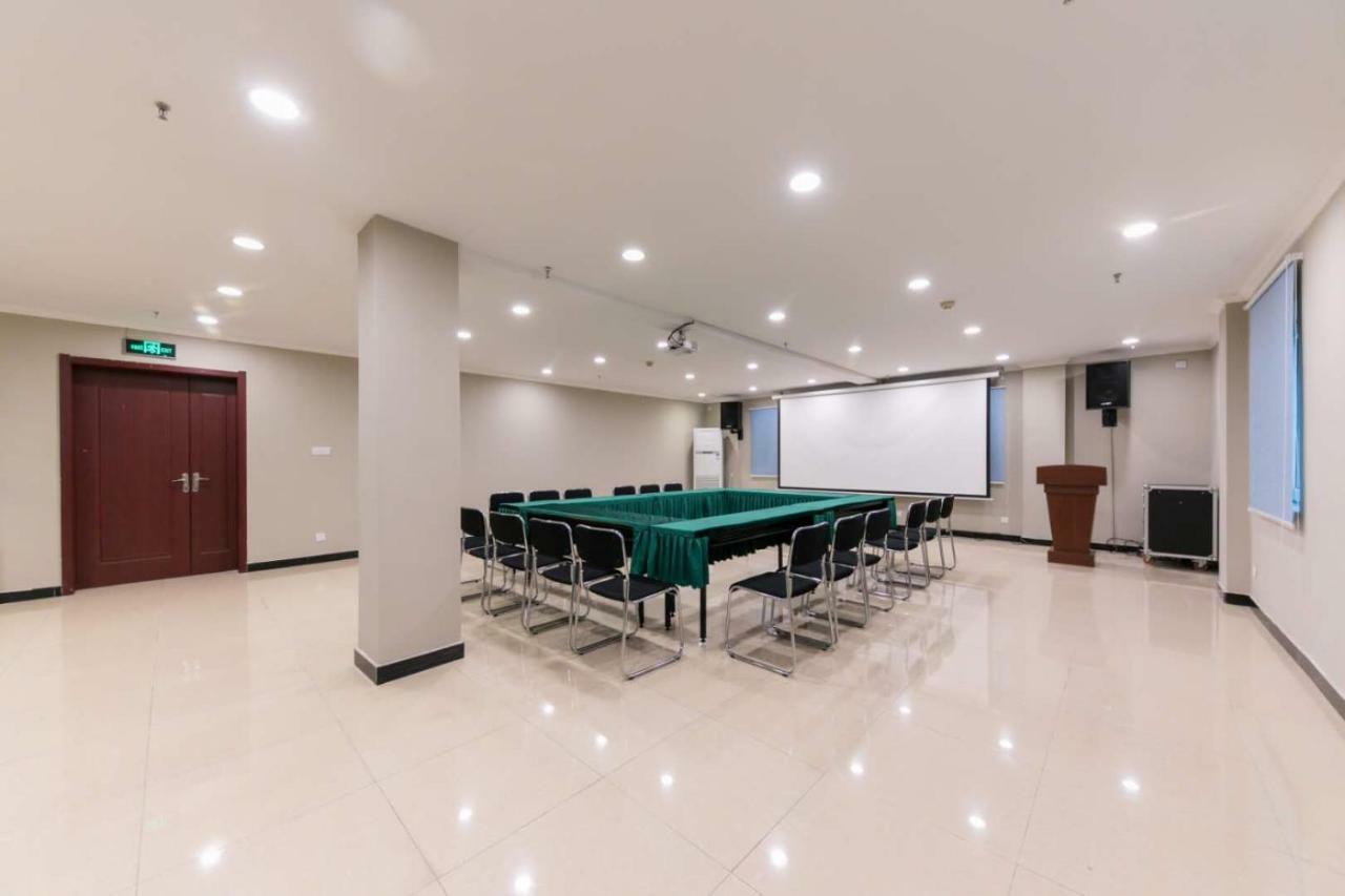 Ibis Wuhan Hankou Exteriér fotografie